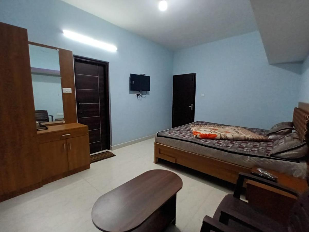 Karpagam Residency Daire Ooty Dış mekan fotoğraf